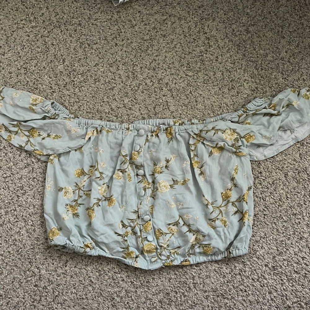 Xhilaration crop top